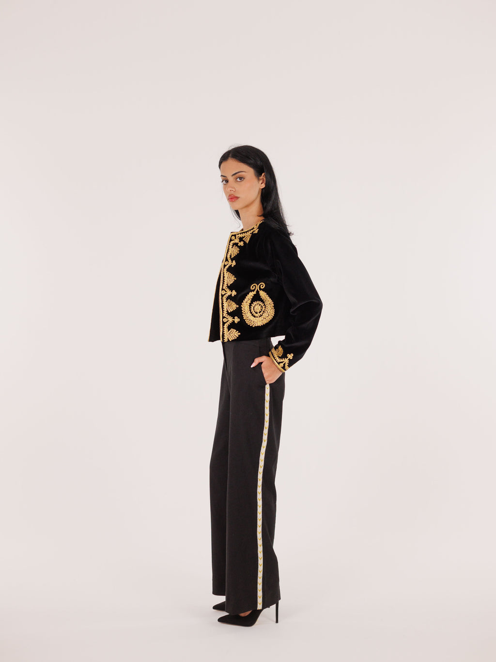 Cropped Taqsirah Jacket - Black